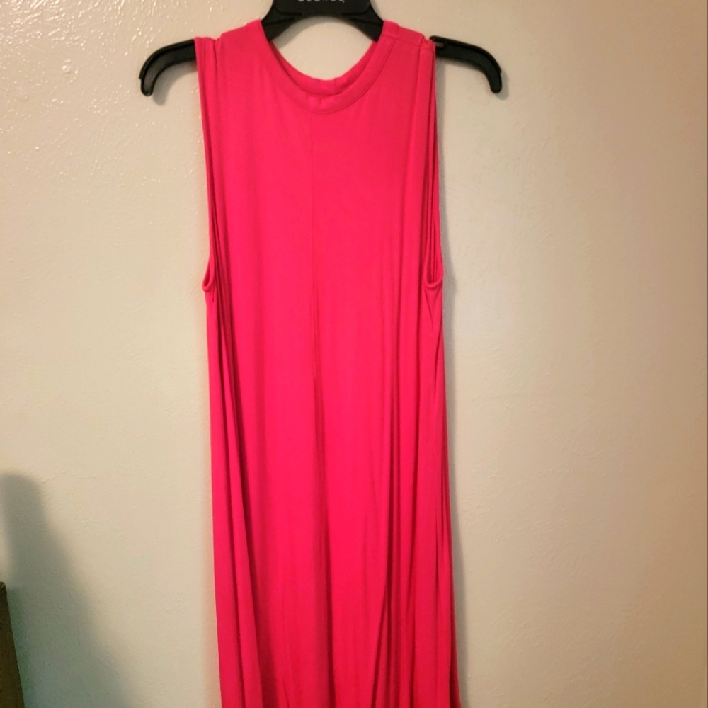 Pink midi
